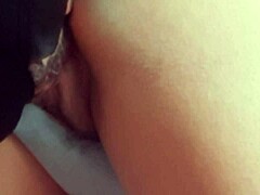 Het slamp danser hjemmelaget med store fittelepper, enorm hårete klitt og spruting