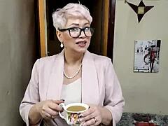 Peter Stone's Naked Truth: Prose About Theater Actresses and Beauty