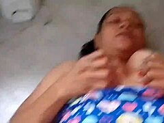 Zavela sam svog pastoraka svojom velikom guzom za dobro jebanje dok je muž radio.