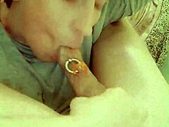 क्या तुम्हें जूलिया पोर्न का ऑटोफेलाटियो देखना पसंद है खुद मुंह में कम डालती हॉट स्लट?