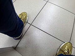 Peeping in public store for gorgeous ass under skirt and nice legs in nylon pantyhose 😍👠