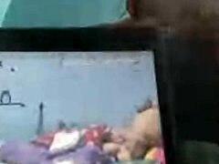 印尼妹子网络摄像头洗澡秀