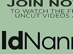 Sinnlig moden dame og kåt kar nyter fitte-slikking i AgedLove-video med naturlige pupper og strømper