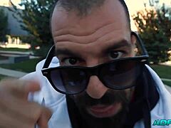 Aris Dark novinha espanhola 18+ lambe buceta na missionária antes de doggy molhado